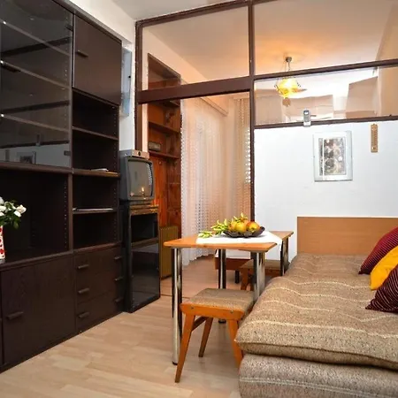 Apartments With Parking Space Vodice - 4180 Apartment Vodice