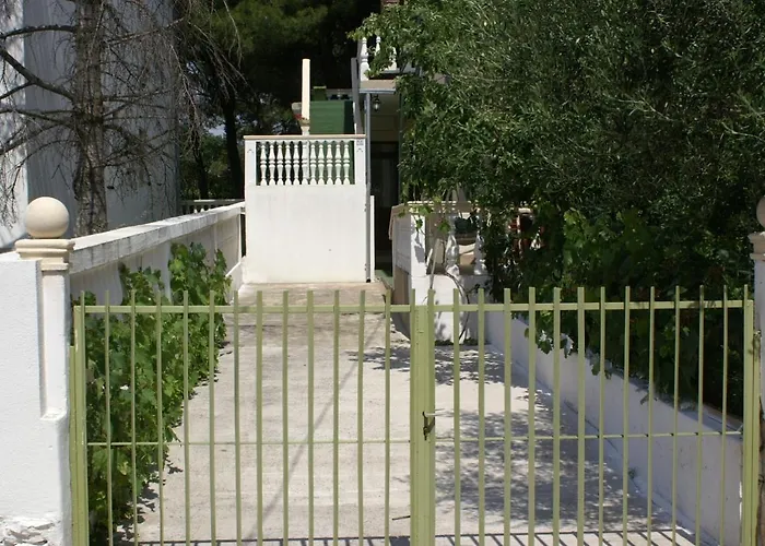 With Parking Space - 4180 Vodice