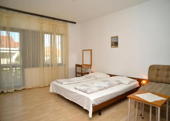 With Parking Space - 4180 * Vodice