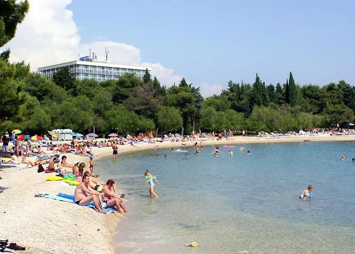 Lejlighed With Parking Space - 4180